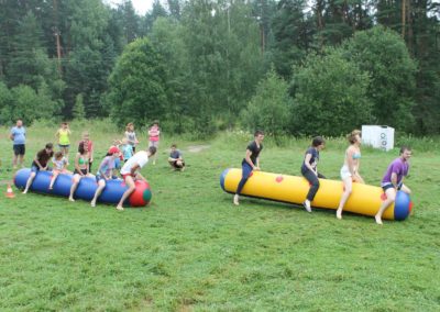 awBBF7unWWo
